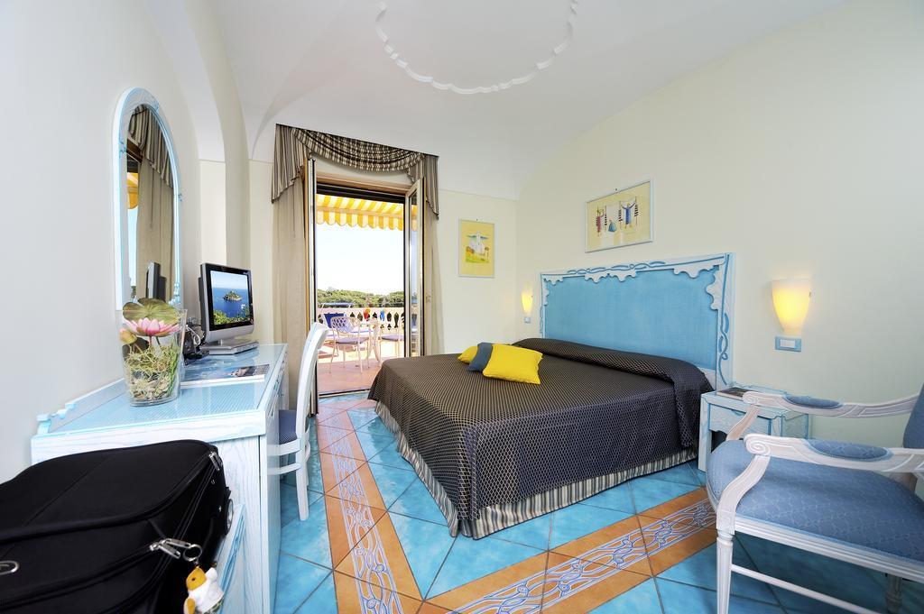 Hotel Bellevue Benessere & Relax Ischia Exterior photo